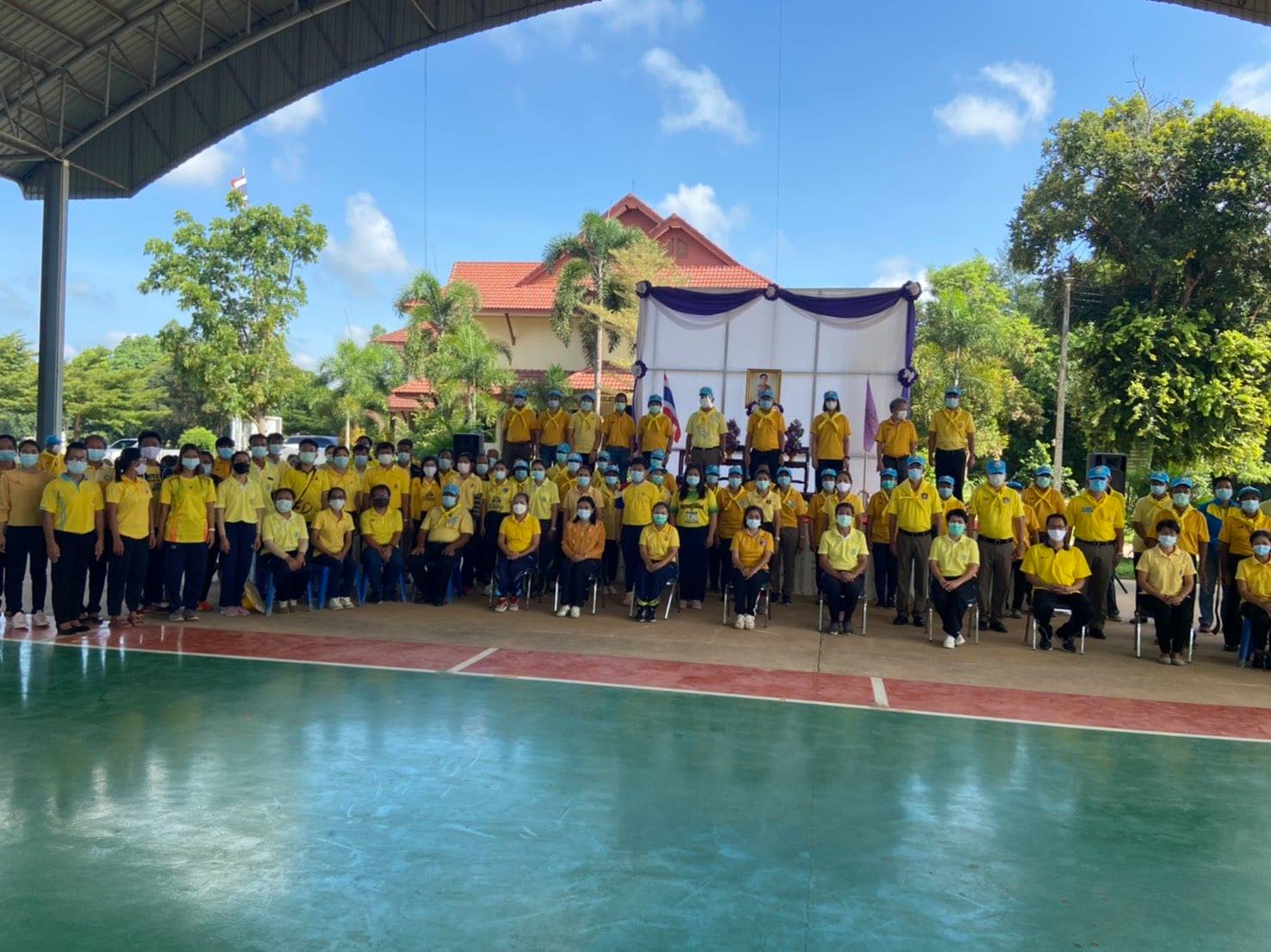 กิจกรรมจิตอาสาบำเพ็ญสาธารณประโยชน์ เนื่องในโอกาสวันเฉลิมพระชนมพรรษาสมเด็จพระนางเจ้าฯ พระบรมราชชินี 3 มิถุนายน 2564